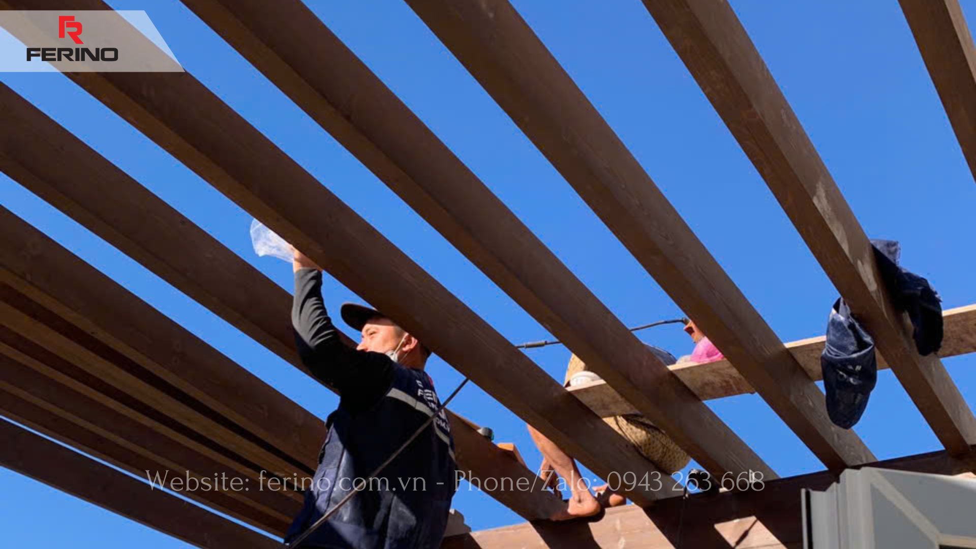 Hình tham khảo chi tiết khung và thanh mái pergola gỗ, dùng để trao đổi về cấu tạo tổng thể.